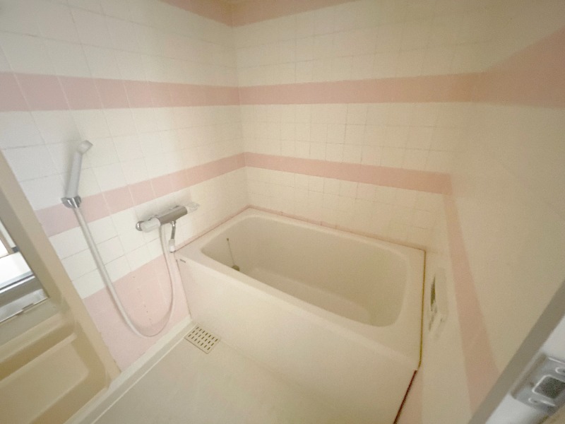 バス・シャワールーム　※別号室の写真です。