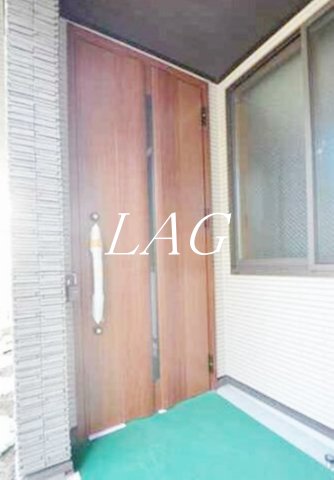 玄関　玄関です。