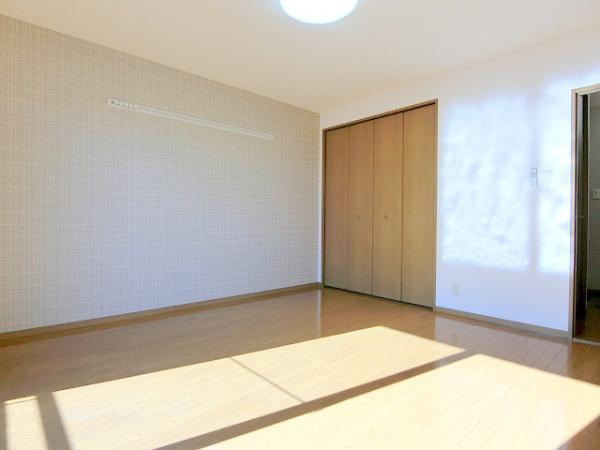 その他部屋・スペース　★南面２部屋で日当たり◎★