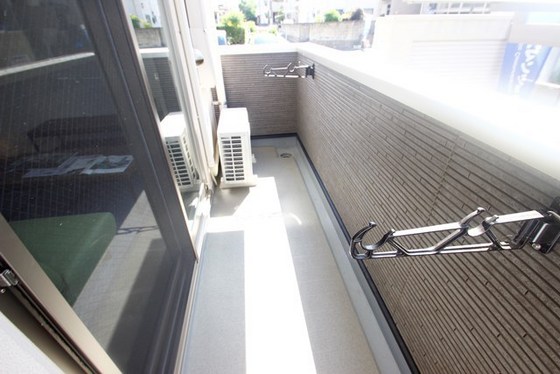 バルコニー　※別部屋の写真です
