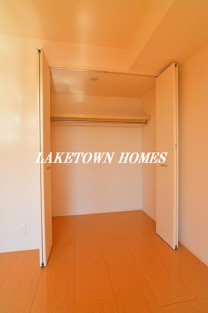 収納　南側洋室のクローゼットです。