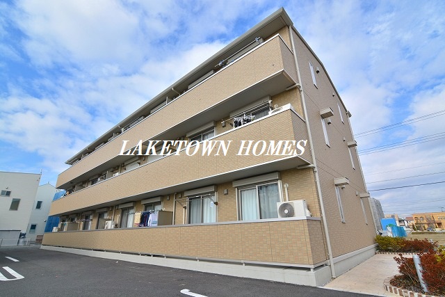 建物外観　吉川市のお住まい探しなら、当社にお任せください。