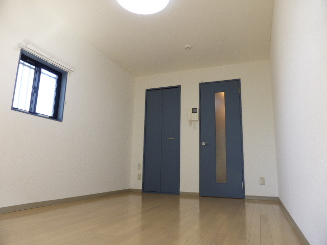 居室・リビング　※写真は他号室です