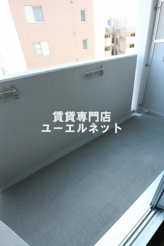 バルコニー　バルコニー付きで採光＆風通し良好！