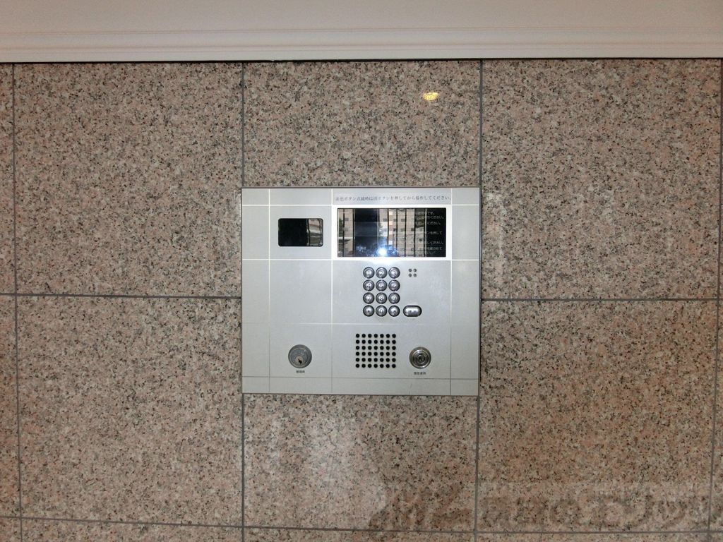 セキュリティ　下駄箱