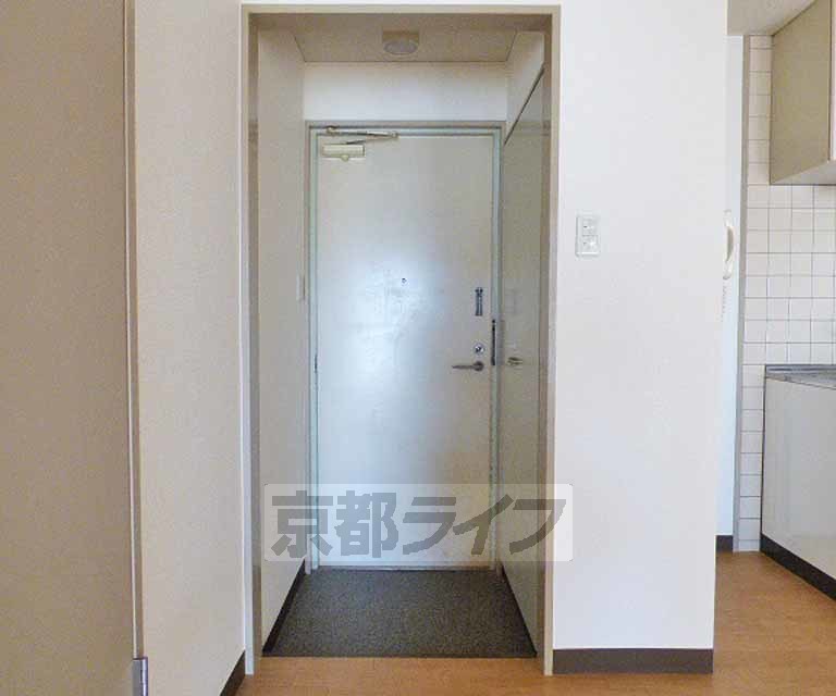 玄関　玄関です。
