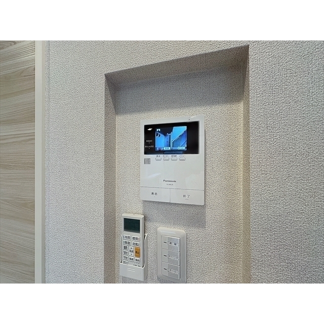 セキュリティ　来客は映像で見れて安心