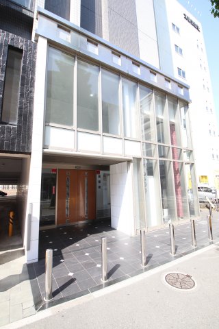 エントランス　毎日通るエントランスはこのようになっています
