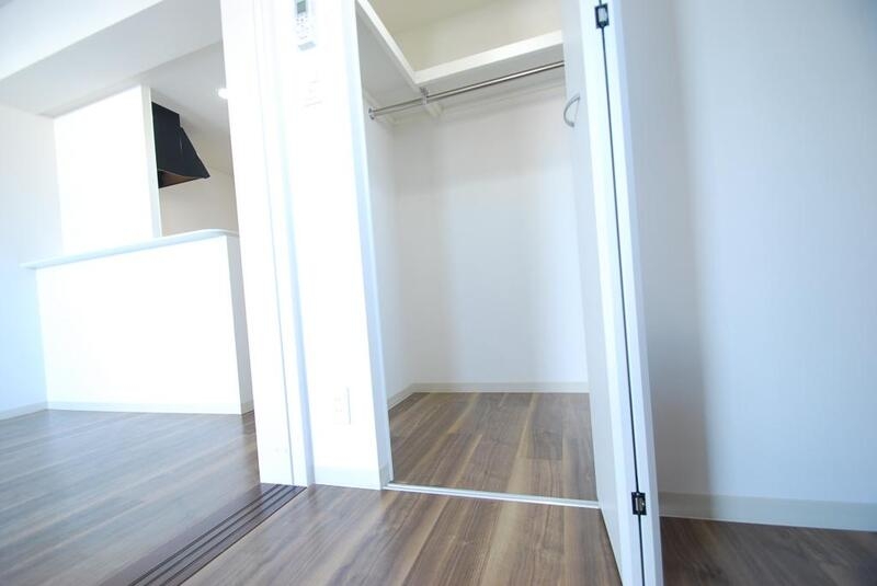 収納　もちろん収納スペースも確保。お部屋がスッキリ片付きますね。