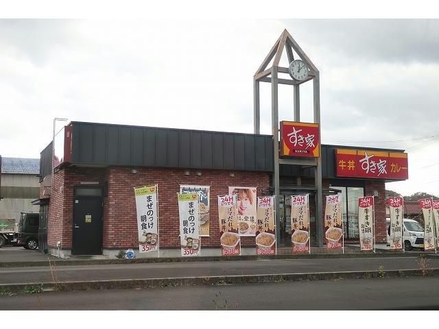 飲食店　すき家（飲食店）まで950m