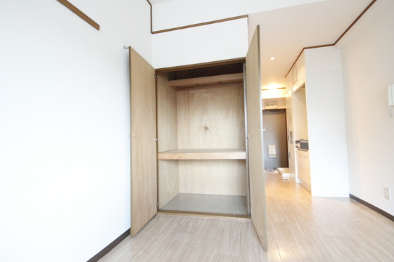 収納　※別号室の写真です