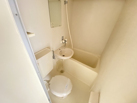洗面設備　※別部屋の写真です