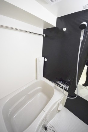 バス・シャワールーム　※別部屋参考写真