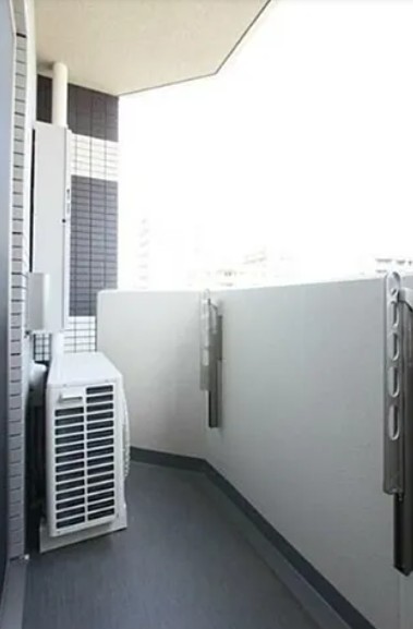 バルコニー　別部屋イメージ画像になります
