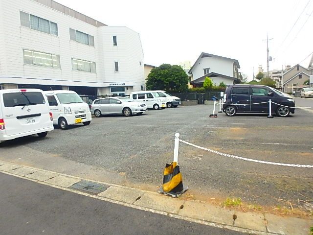 駐車場　近隣月極駐車場　要空き確認