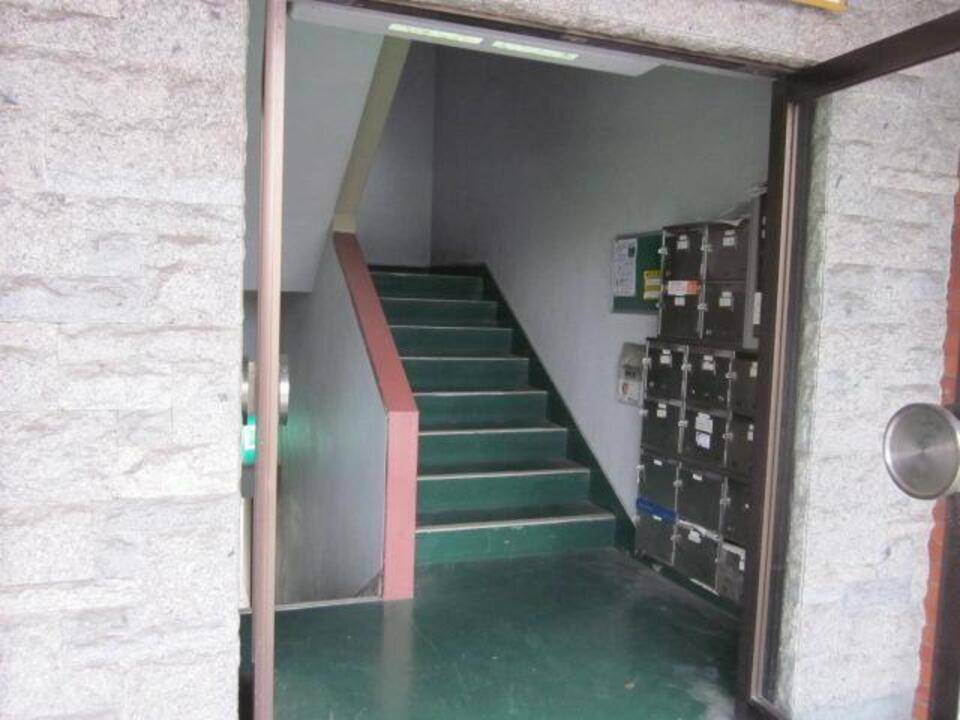 エントランス　エントランス