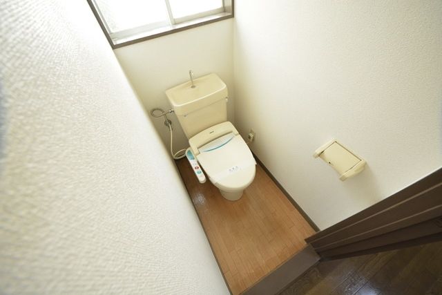 トイレ　トイレ