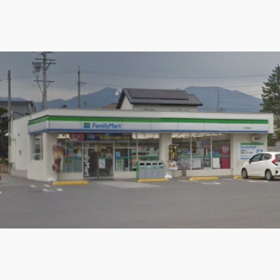 コンビニ　ファミリーマート佐久塚原店（コンビニ）まで620m