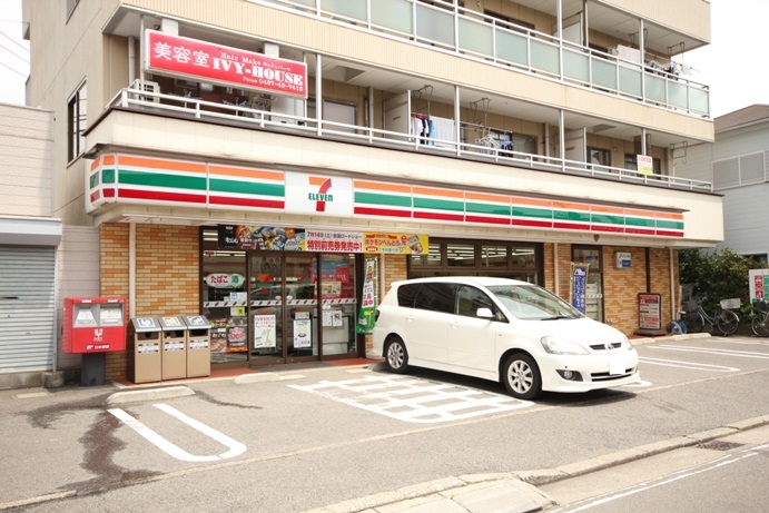 コンビニ　セブンイレブン（コンビニ）まで420m