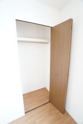 収納　※同物件・反転タイプの写真です。