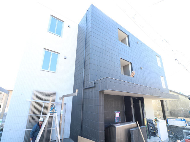 建物外観　建築中です