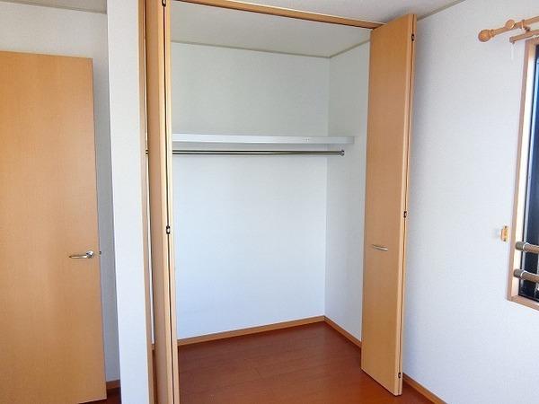 収納　洋室クローゼット！