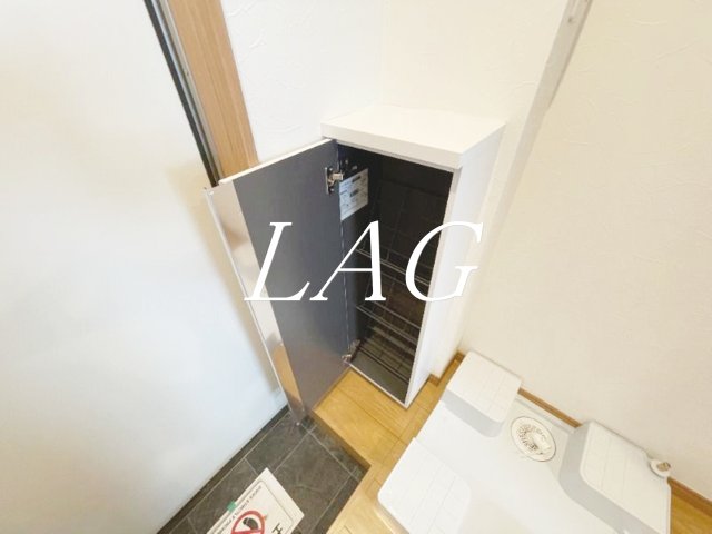 収納　シューズボックスです。