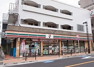 コンビニ　セブンイレブン 大阪中道4丁目店（コンビニ）まで261m