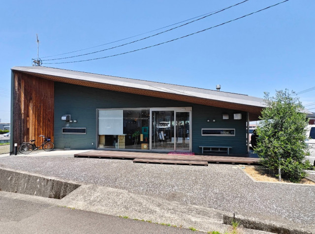 飲食店　アマルフィー（飲食店）まで50m