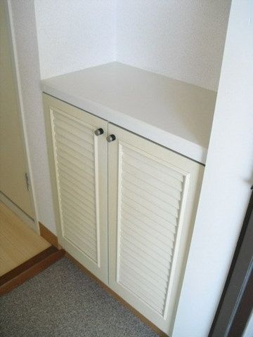 玄関　下駄箱付き★