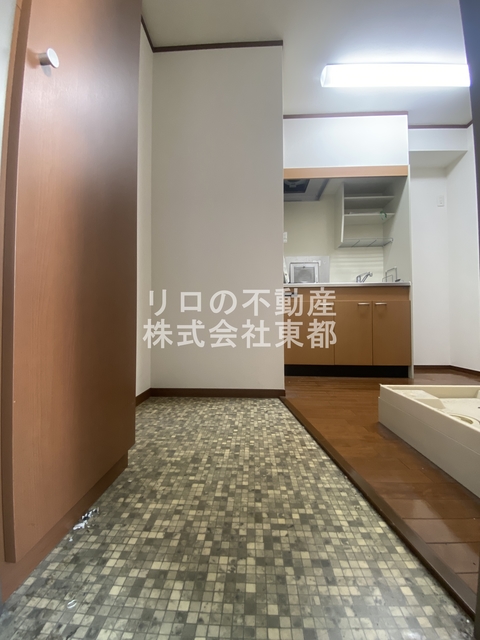 玄関　玄関から見たお部屋です♪