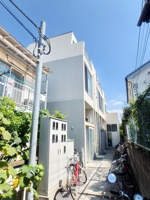 建物外観　★デザイナーズマンション★