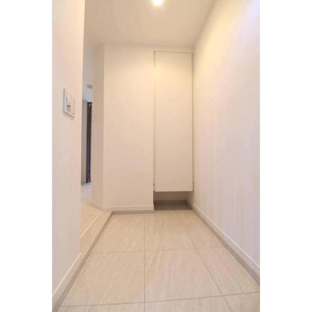 玄関　他の部屋の写真です?