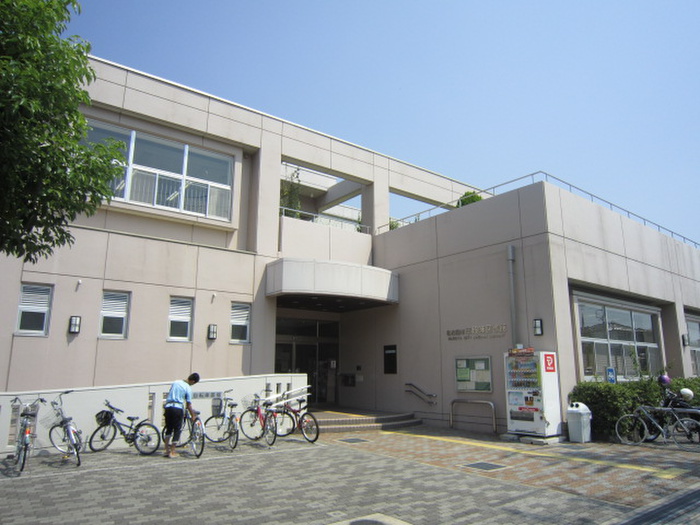 図書館　志段味図書館（図書館）まで797m