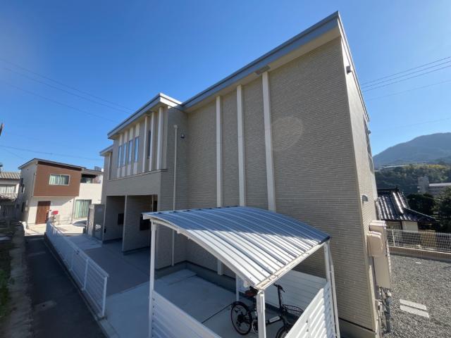 建物外観　外観写真（昼）