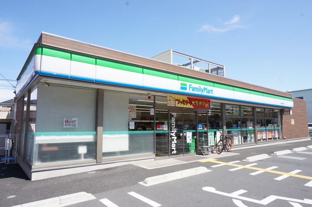 コンビニ　ファミリーマート 草加弁天町店（コンビニ）まで942m