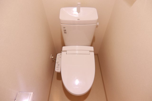 トイレ　別室の参考写真です。※現況優先