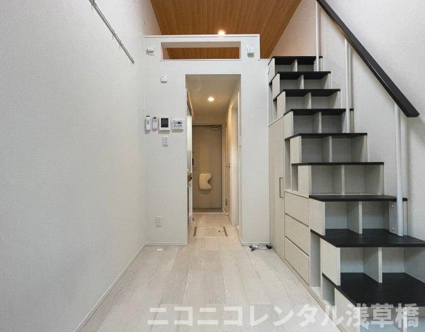 居室・リビング　102号室イメージの為、現状を優先致します。