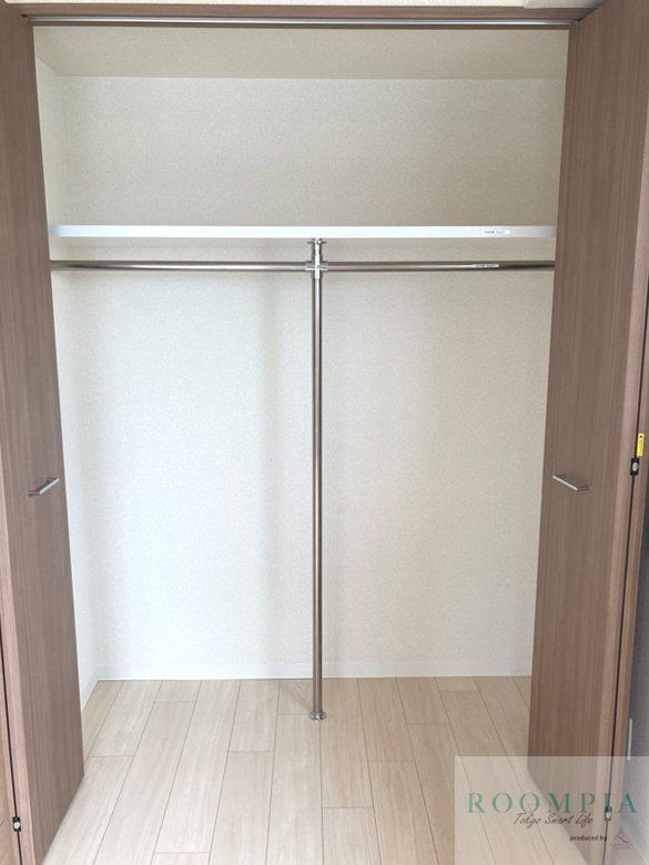 収納　同タイプの別部屋の写真です