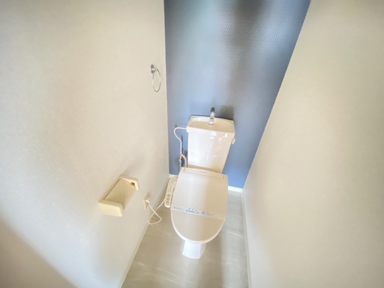 トイレ　※別部屋の写真です