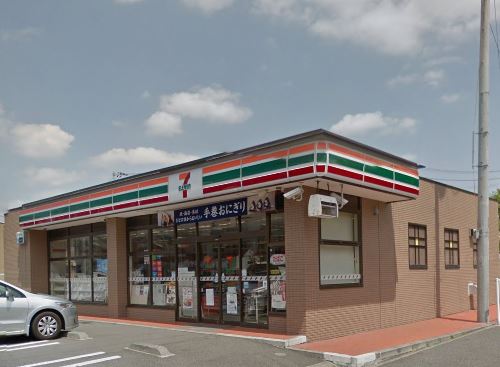 コンビニ　セブンイレブン 横浜明治学院大学正門前店（コンビニ）まで403m