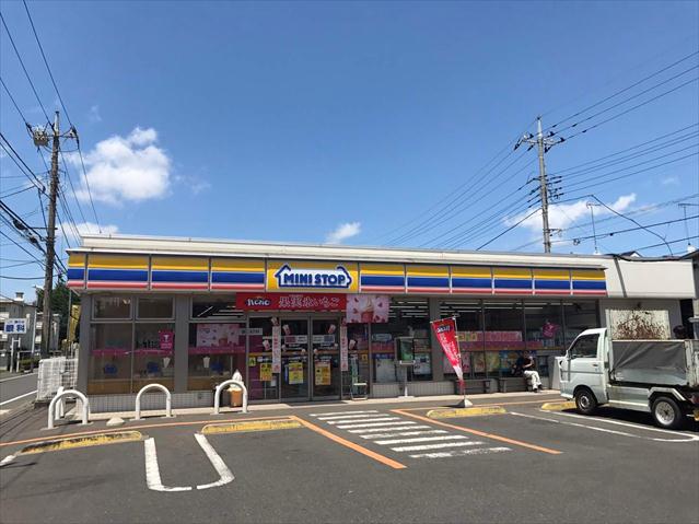 コンビニ　ミニストップ（コンビニ）まで3058m