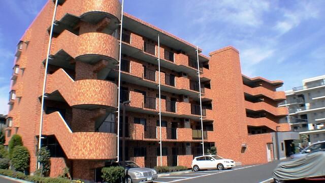 建物外観　外観は落ち着いています