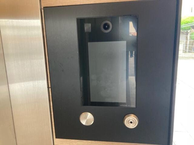 その他設備　オートロック付き