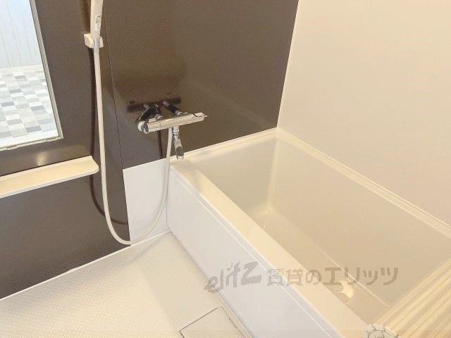 バス・シャワールーム　風呂