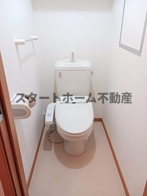 トイレ　ゆったりとした空間のトイレです
