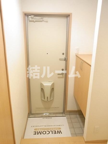 西武池袋線 東長崎駅 徒歩9分 3階建 築16年の玄関写真