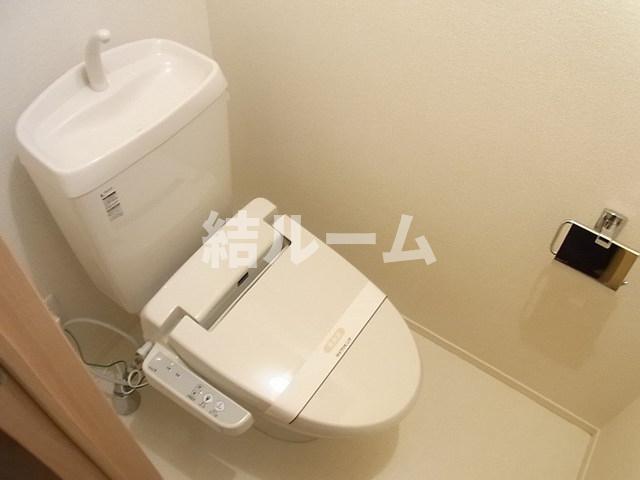 西武池袋線 東長崎駅 徒歩9分 3階建 築16年のトイレ写真