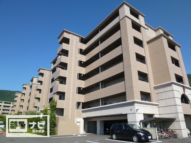 アルファシティ屋島四番館の外観写真