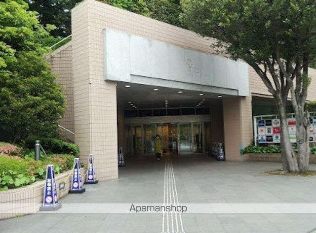 郵便局　聖路加ガーデン内郵便局（郵便局）まで273m